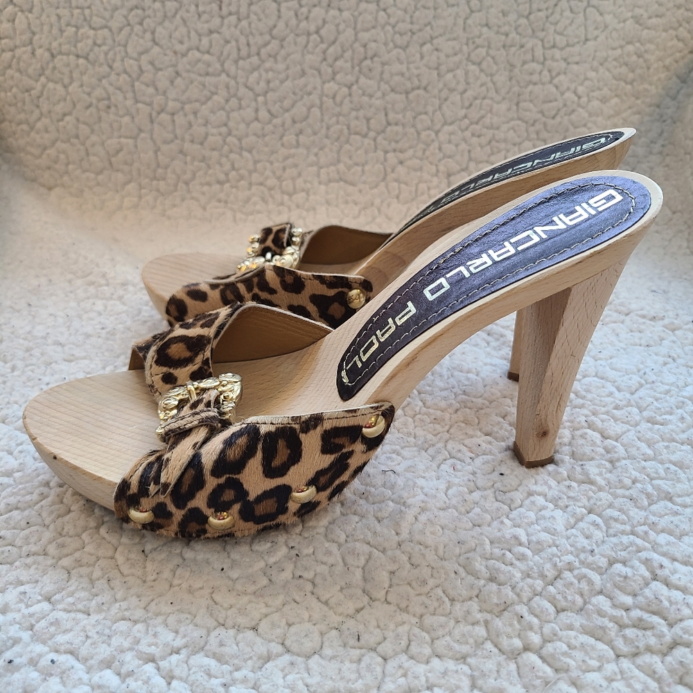 Giancarlo Paoli cheetah print calf skin heels - Picture 4 of 11